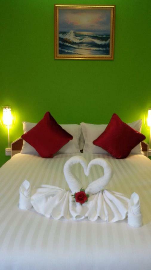 Tong Chang Resort Chumphon Bagian luar foto